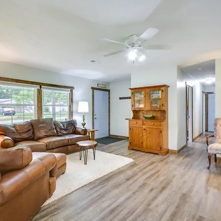 Cottage With Yard And Grill About 21 Mi To Hocking Hills! Nelsonville Exterior foto